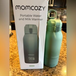 Momcozy Portable Water and Milk Warmer - Green